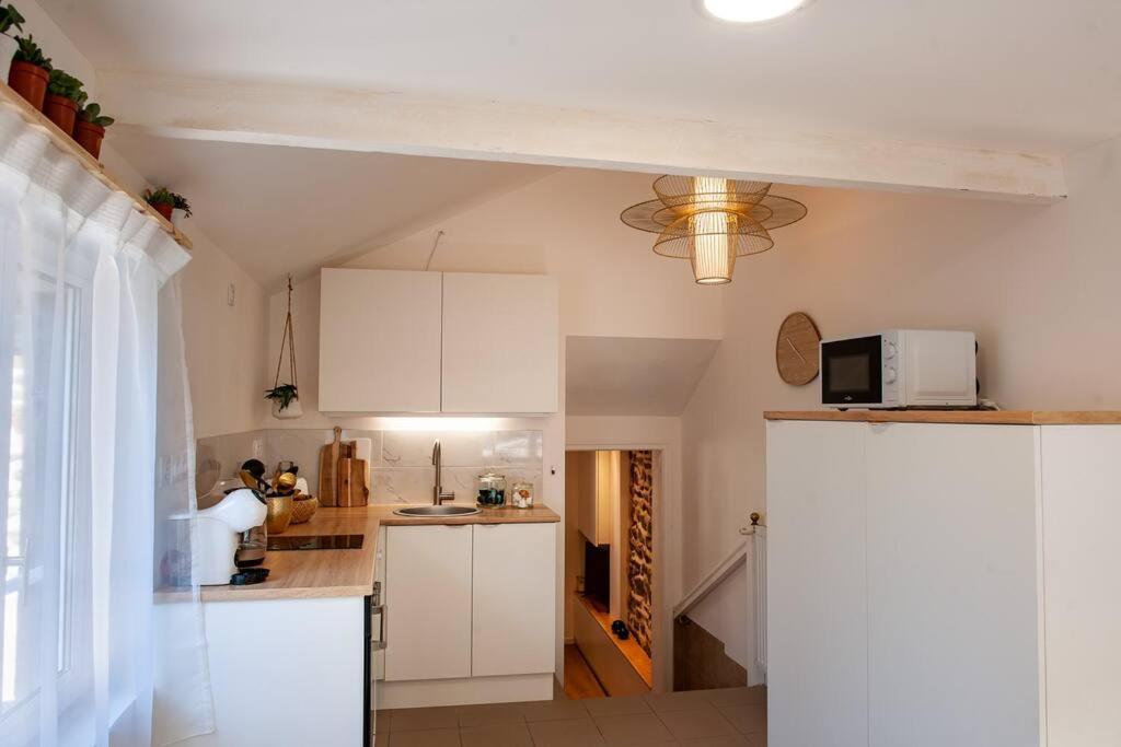 Le Cocoon - Appartement Dans Maison Du Xviieme Siecle Fougères Exteriér fotografie